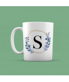 mug blanc lettre couronne fleur avec une lettre